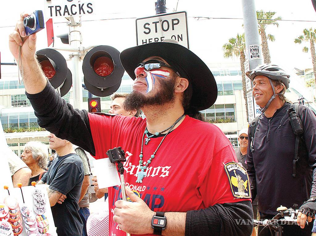 $!Repudio a Donald Trump en San Diego