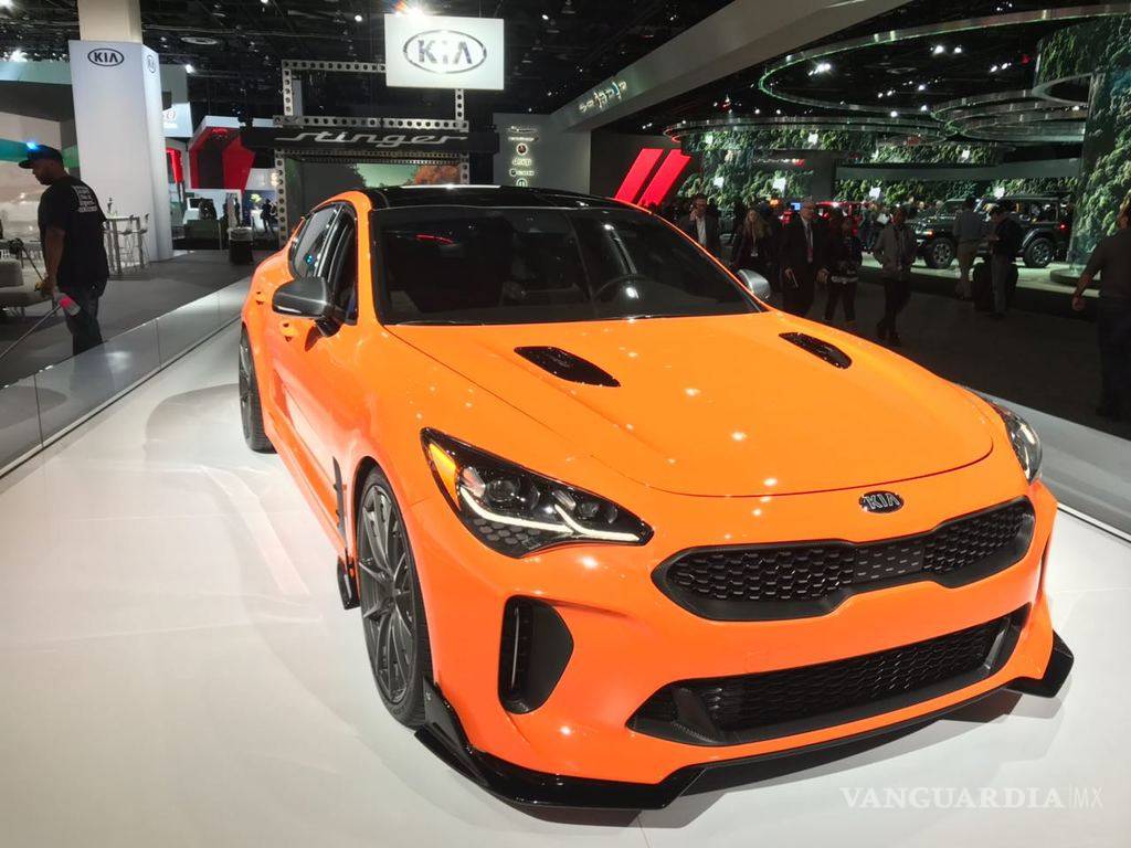 $!Kia Stinger gana el Premio CNET para el Vehículo del año 2018