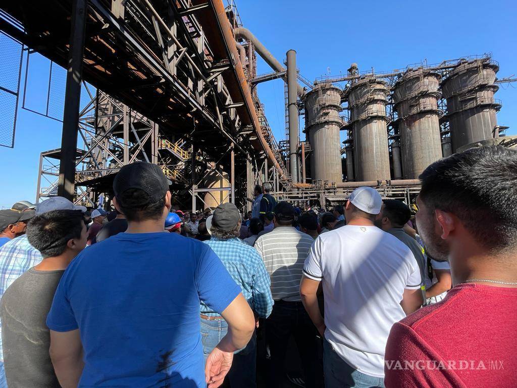 $!Obreros de AHMSA amenazan con apagar Coquizadora en planta 1 si no reciben pagos