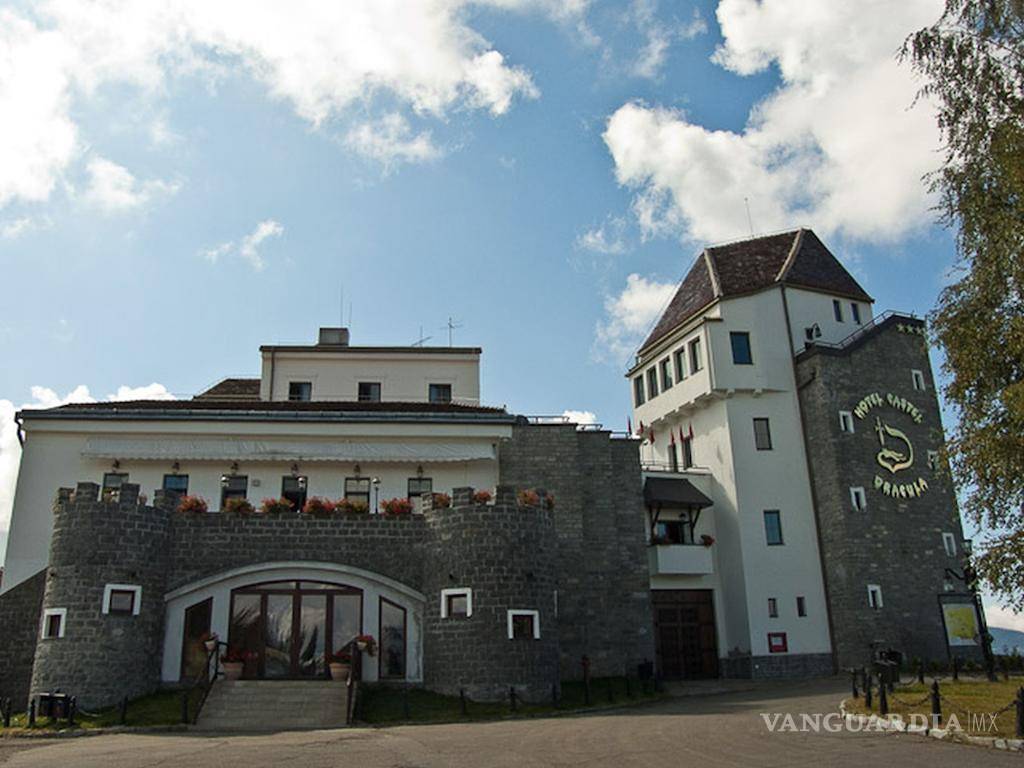 $!Venden el Hotel donde Bram Stoker ubicó el Castillo de Drácula