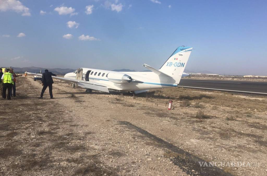 Se despista avión en Aeropuerto Plan de Guadalupe en Saltillo