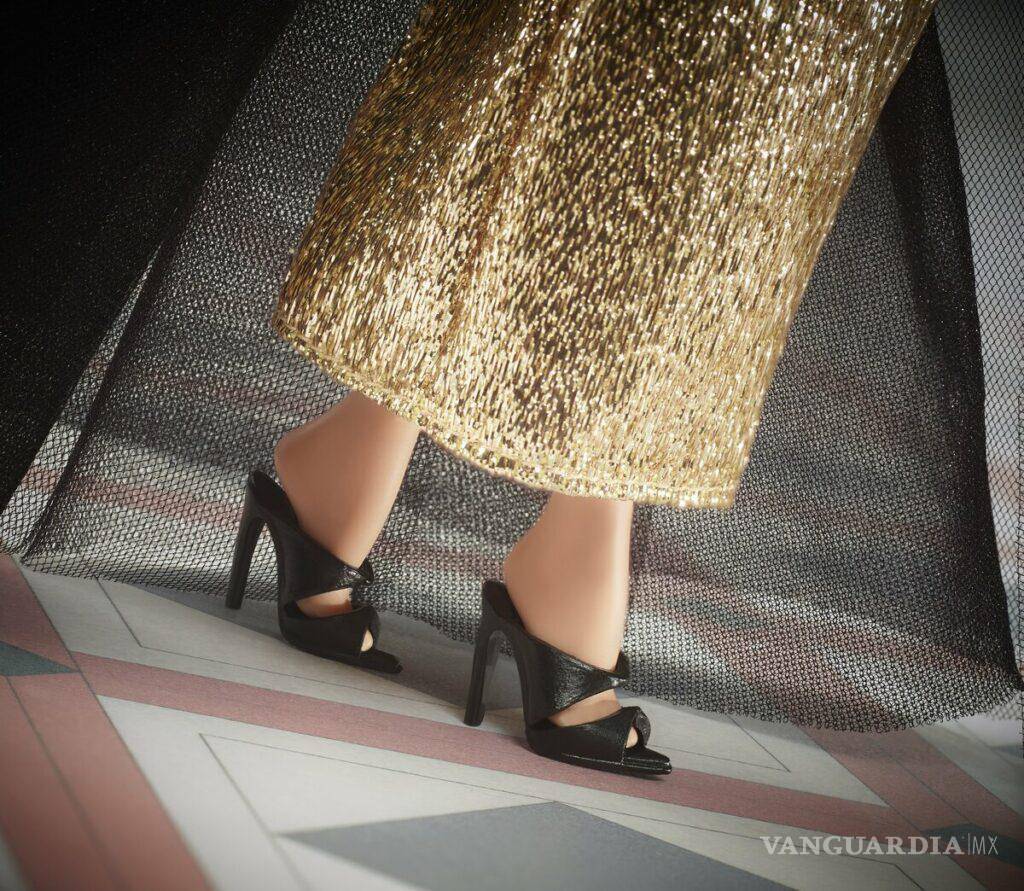 $!Los detalles de la muñeca la convierten en un digno homenaje a la actriz mexicana.