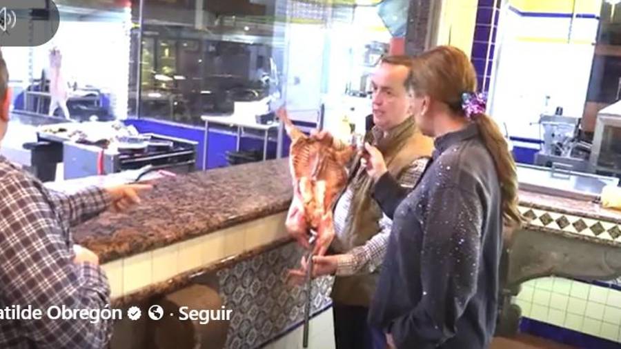 Experiencia. La periodista compartió en redes su experiencia gastronómica en uno de los restaurantes más emblemáticos de Saltillo.