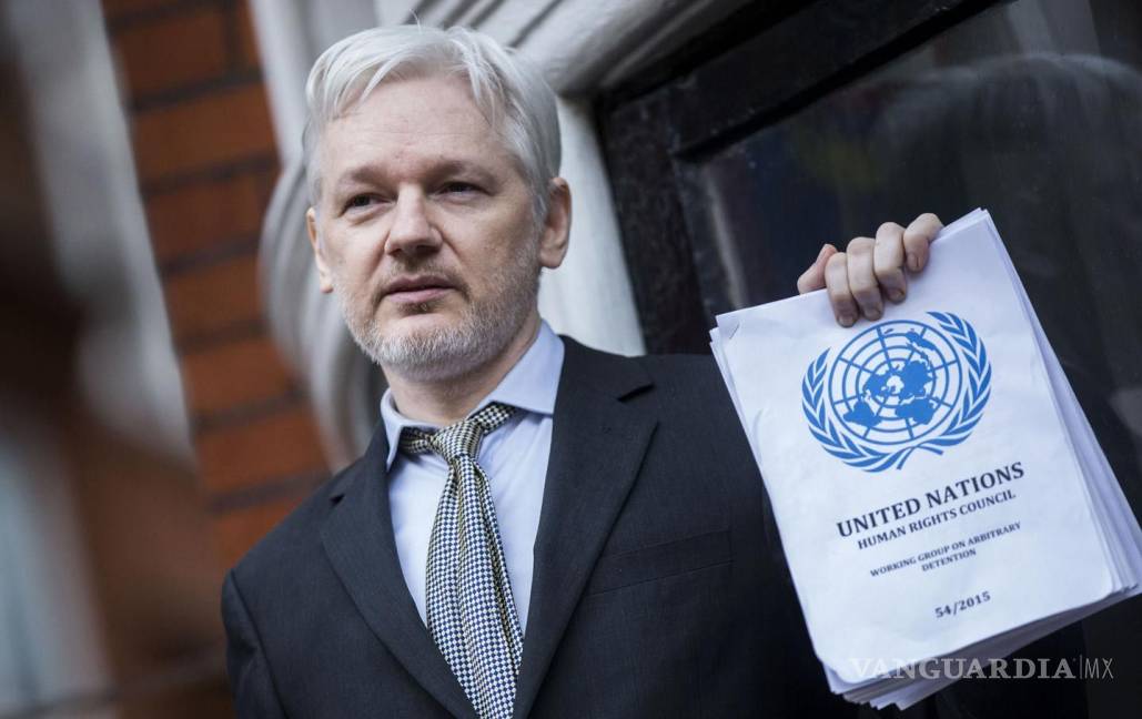 $!Arrestan a Julian Assange, fundador de Wikileaks, en la embajada de Ecuador en Reino Unido (VIDEO)