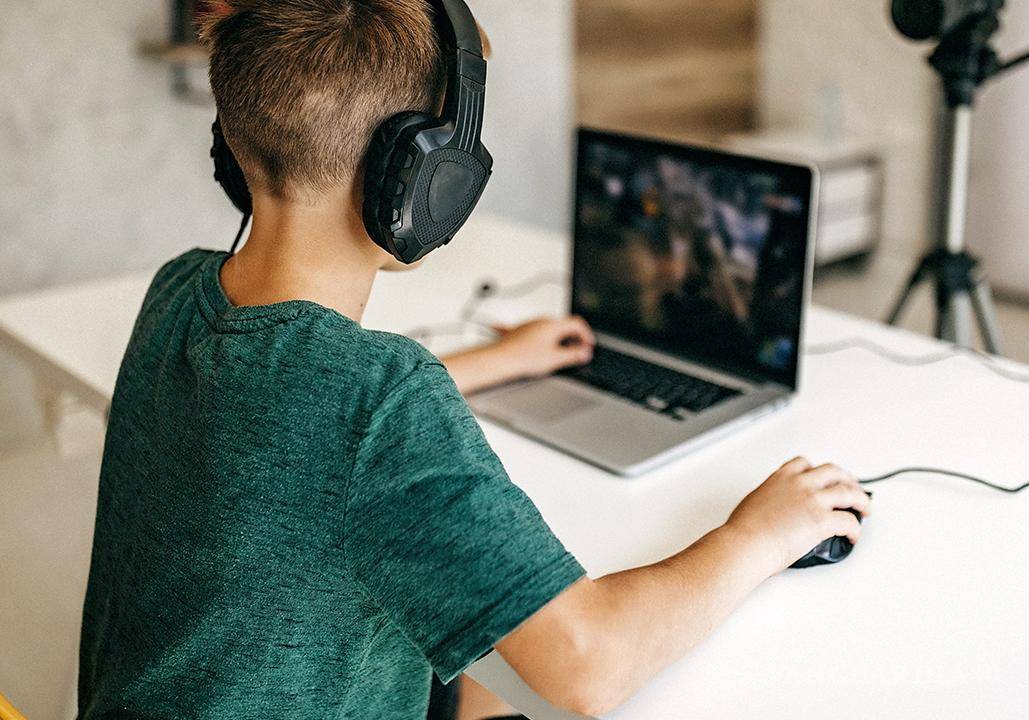 $!La generación faster busca maximizar su tiempo, obtener la información de manera más rápida y eficiente, y poder repartirse entre varias actividades.