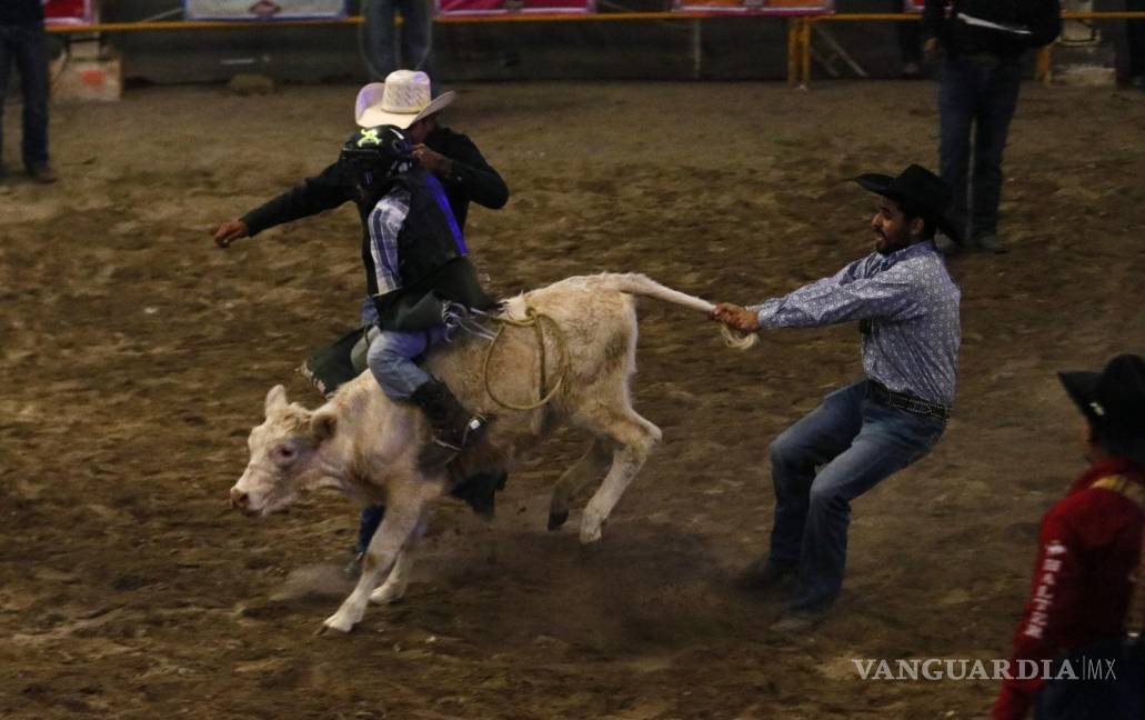 $!Sin duda alguna, esta monta demuestra la destreza que tienen los pequeños.