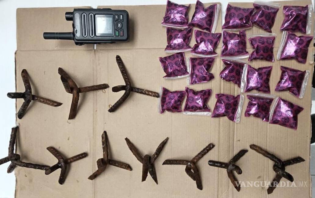 Cae mujer por ‘halconeo’ en Nuevo León cuando arrojaba ‘ponchallantas’