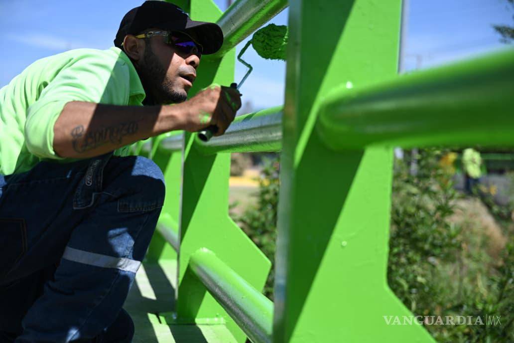 $!Las labores se extendieron a las inmediaciones del Gran Bosque Urbano, uno de los principales espacios naturales y recreativos de la capital de Coahuila.