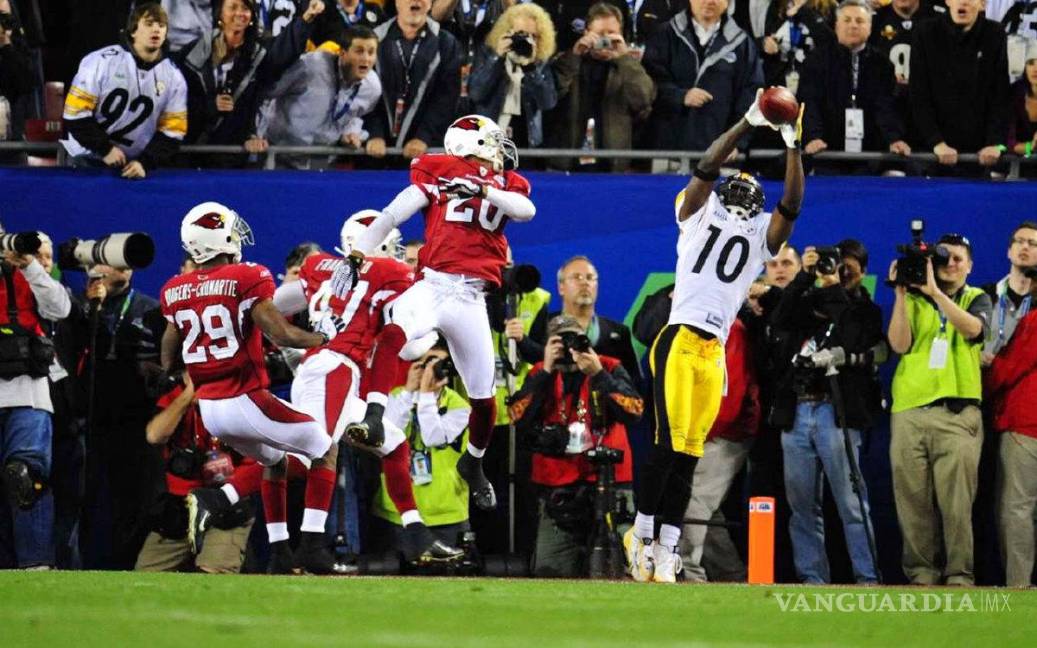 $!Una de las grandes acciones fue la atrapada de Santonio Holmes, a la postre el MVP de ese Super Bowl.