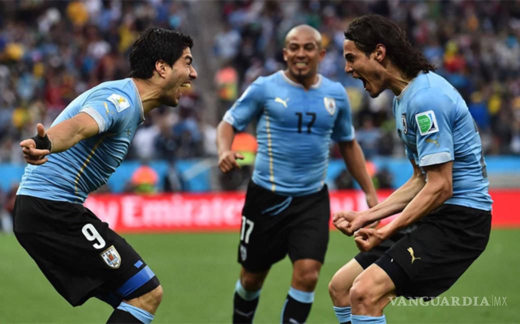 $!Rayados de talla internacional; convocan al 'Pato' Sánchez y Urretaviscaya a la Selección Uruguaya
