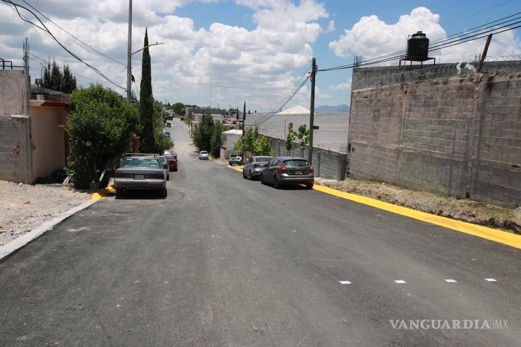 $!Javier Díaz González entregó la pavimentación de las calles Los Pinos y Los Laureles en Lomas de Santa Cruz.