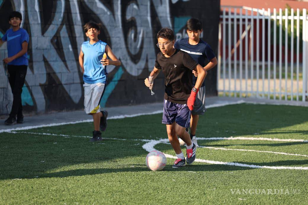 $!Canchas renovadas, juegos infantiles y áreas recreativas forman parte de las mejoras realizadas en Mirasierra, Satélite Sur y Lomas del Refugio.