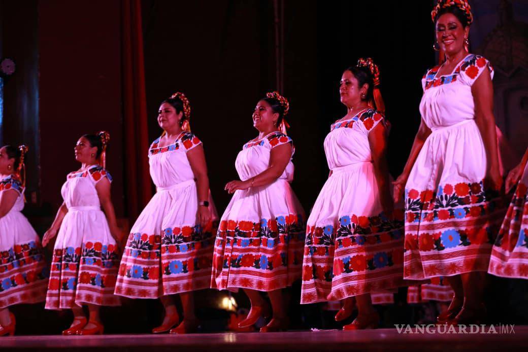 $!El repertorio incluyó bailes de Veracruz, Sinaloa, Jalisco, la Huasteca, Nuevo León, Chihuahua y el sureste de Coahuila.