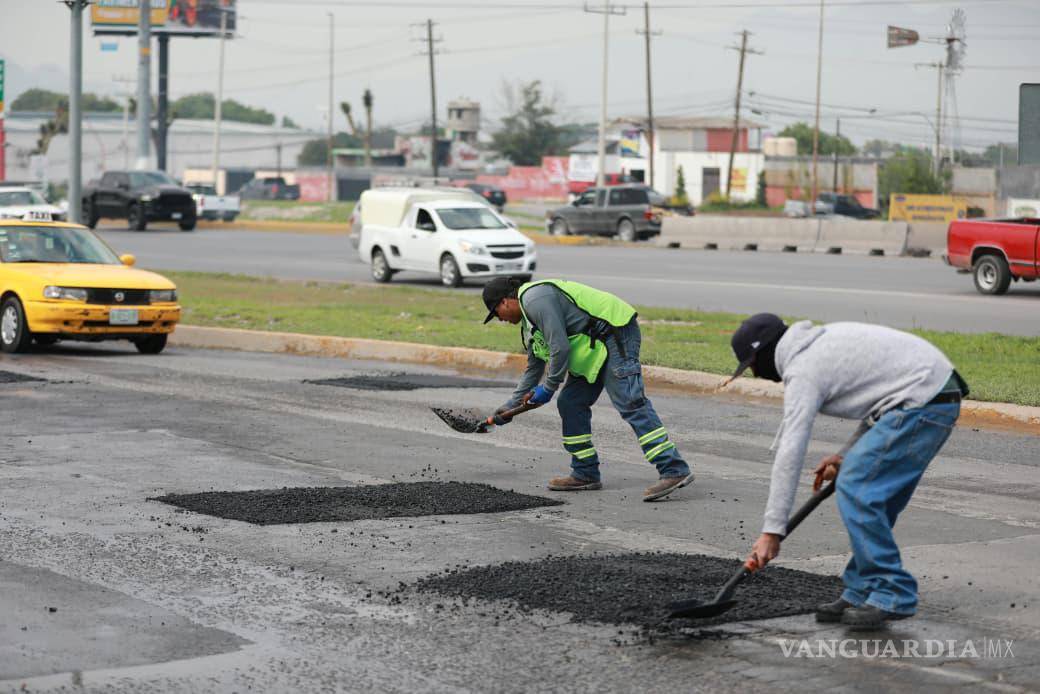 $!El Gobierno Municipal mantiene trabajos continuos de mantenimiento para atender el deterioro de las calles.