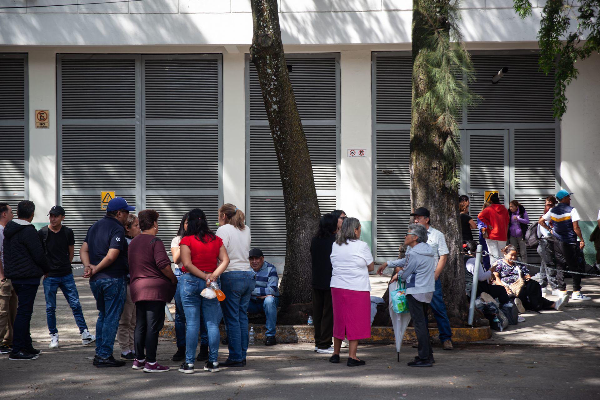 Aumenta la cifra a 19 fallecidos por accidente de la pipa en Iztapalapa . Noticias en tiempo real