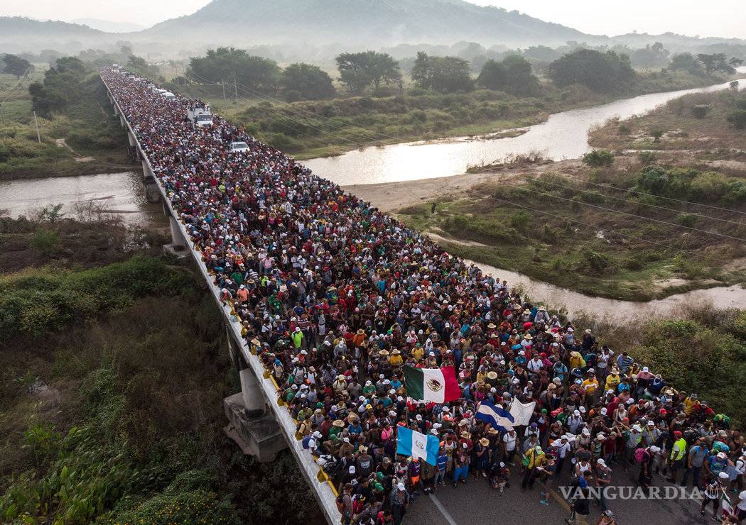 $!En las redes sociales se gestan las caravanas migrantes