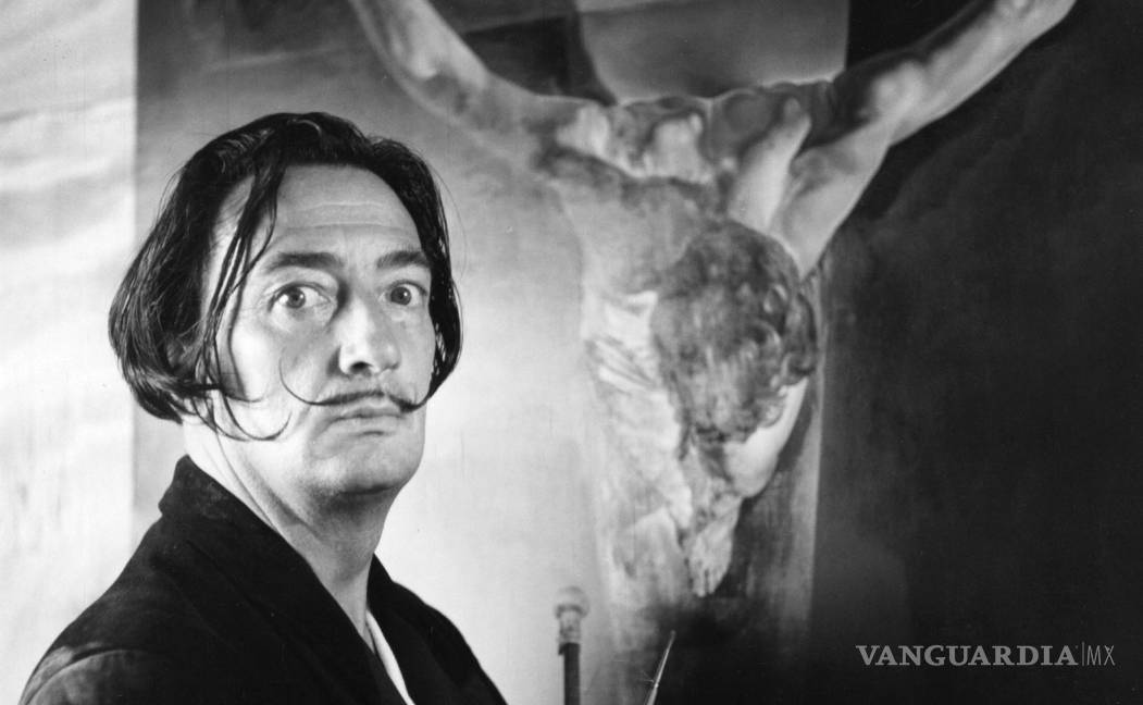 Juez ordena la exhumación de Salvador Dalí por una demanda de paternidad