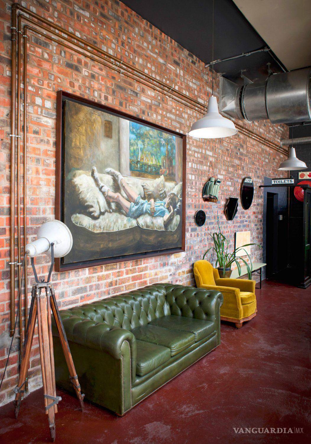 $!Como decíamos, allá por la época del 50 en Nueva York, muchas fábricas y talleres en desuso pasaron a convertirse en viviendas.