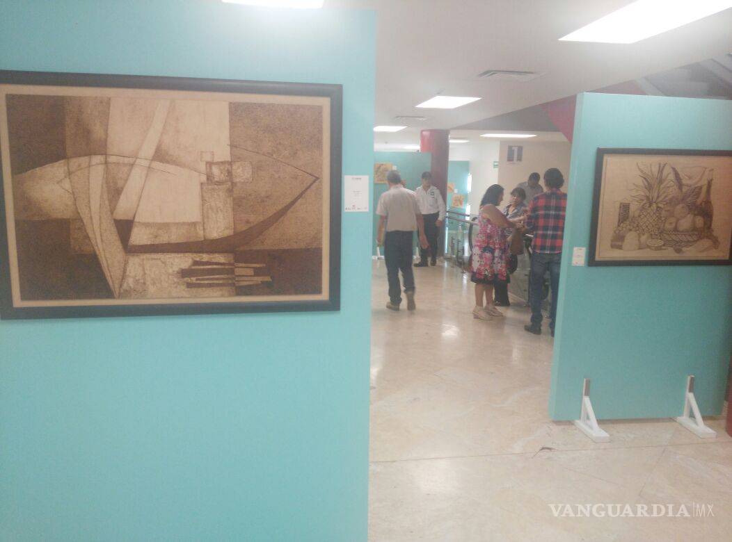$!Alumnos con discapacidad exponen obras de pirograbado en Torreón