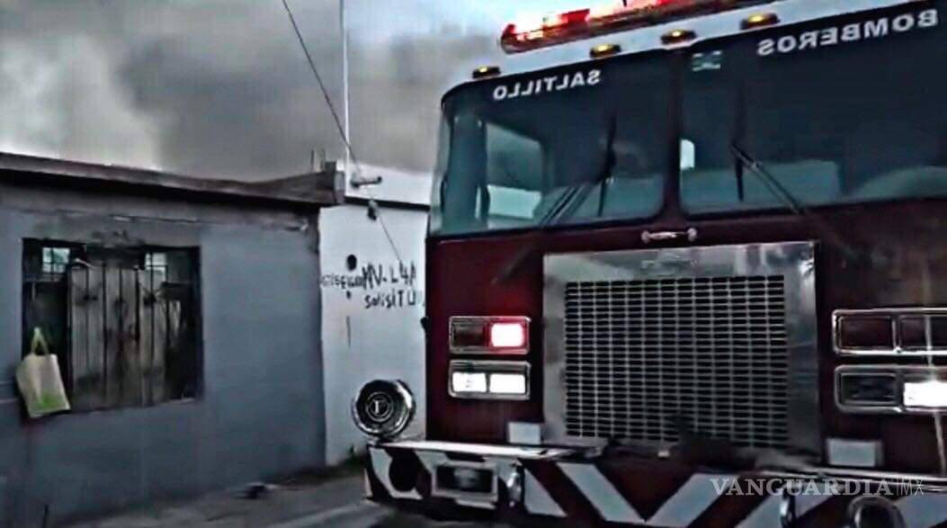 Saltillo: quema de basura se sale de control y provoca movilización de Bomberos