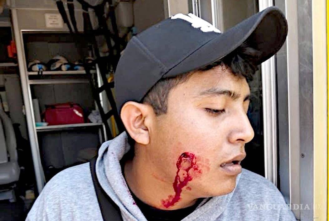 $!Policías antimotines de Tabasco y elementos de la Guardia Nacional disolvieron una protesta estudiantil en Balancán.