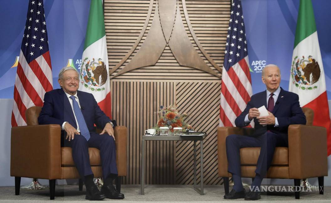 $!Andrés Manuel López Obrador y Joe Biden, en su reunión durante la APEC 2023.