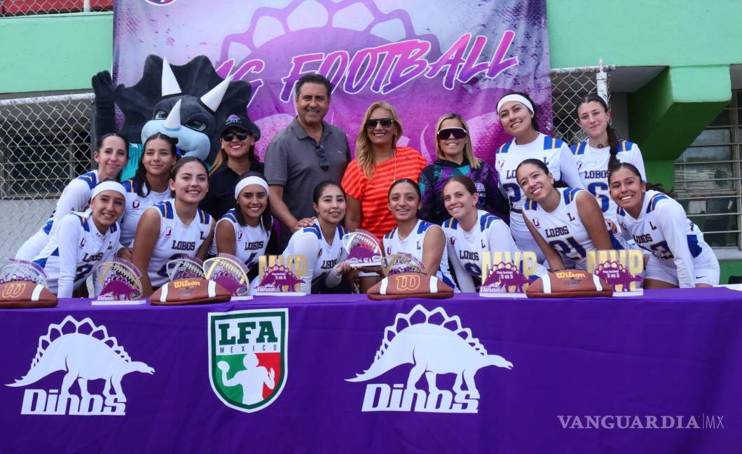 $!Jóvenes jugadoras muestran su potencial en el campo, con la oportunidad de unirse a los Dinos de Saltillo.