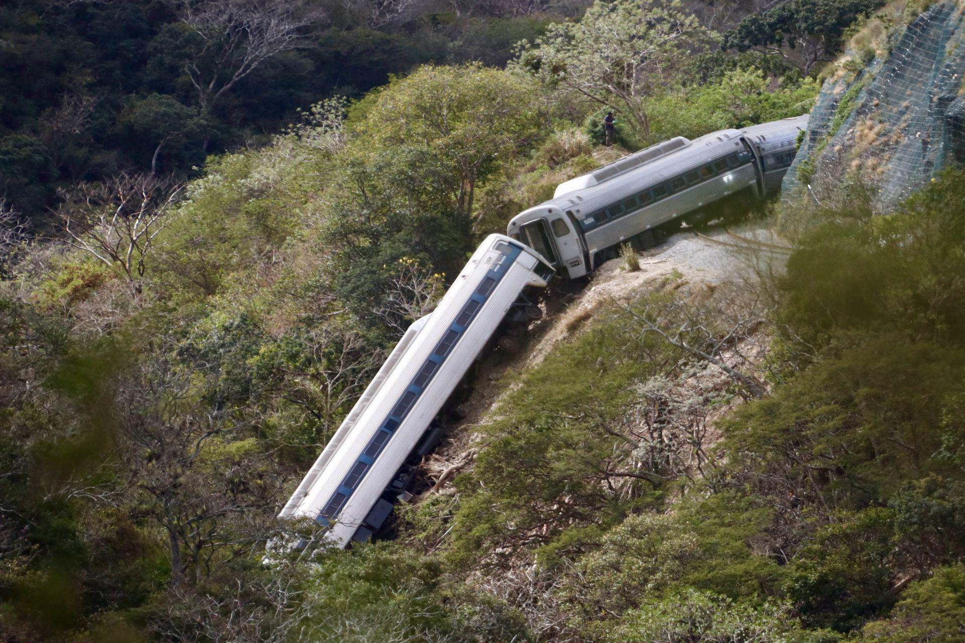 Liberan al conductor y jefe de despacho del Tren Interoceánico que se descarriló en Oaxaca
