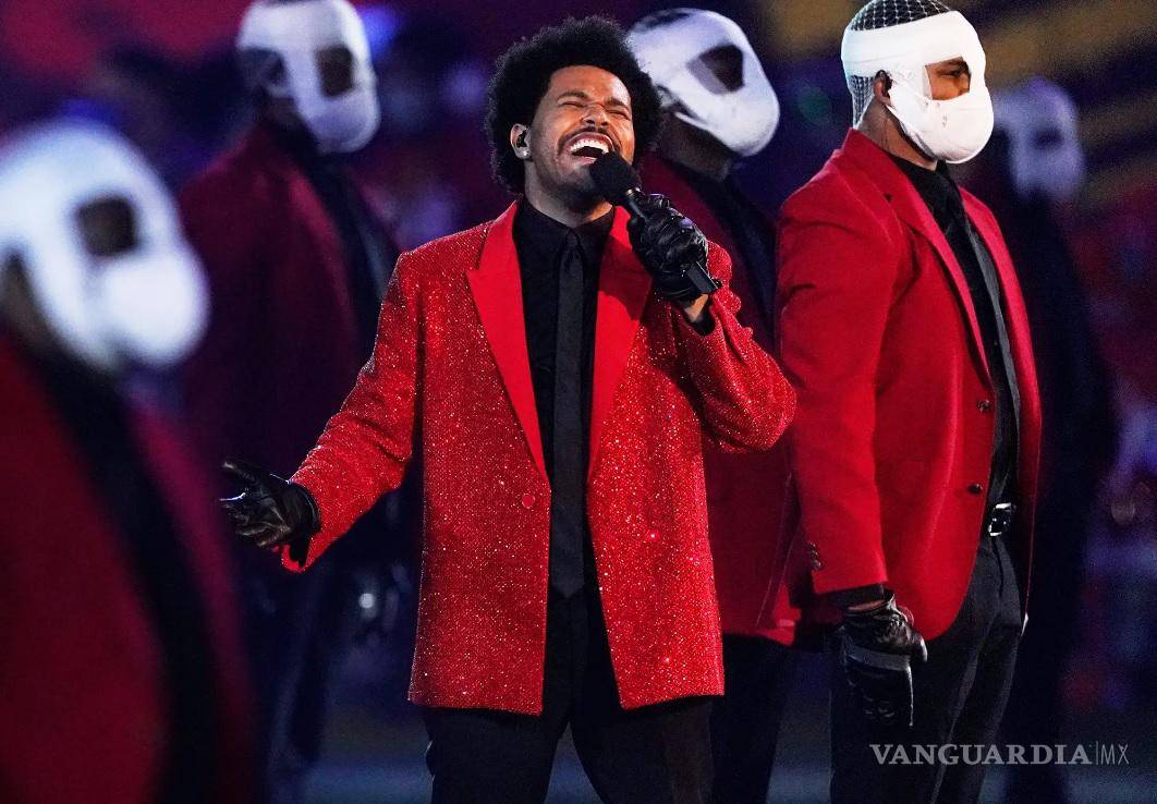 $!La presentación de The Weekend desató una ola de memes.