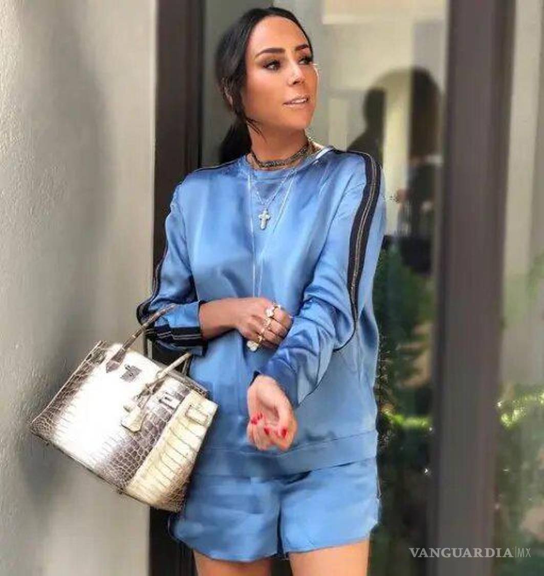 $!Gómez Mont fue muy criticada por la colección de bolsos que tenía.