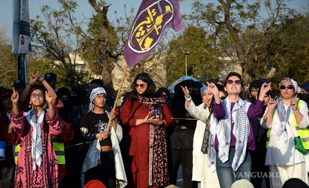 Mujeres alzan su voz en todo el para defender sus derechos y contra la violencia y la impunidad (fotos)