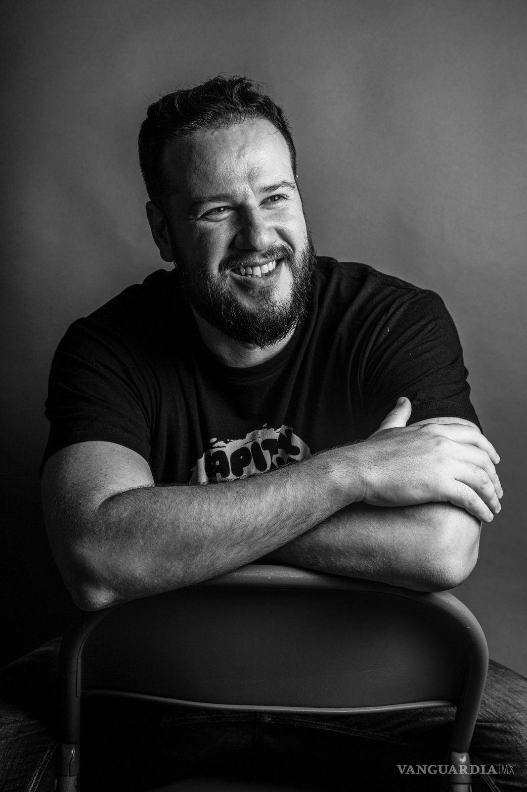 $!Brasileño, poliglota y crítico ideológico con maestría en Diseño de Experiencias y consultor en todos los continentes del mundo.