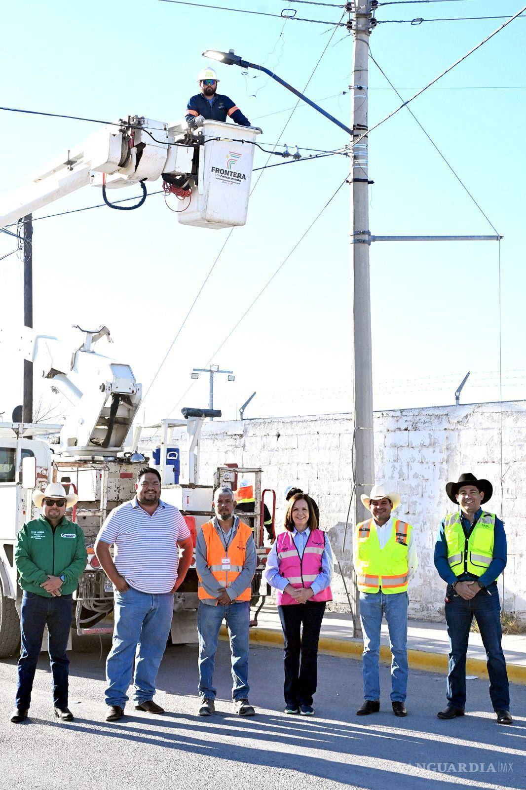 $!Sara Irma Pérez Cantú encabeza recorrido de supervisión junto a su equipo.