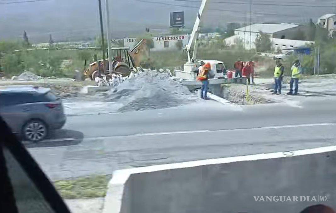 $!Esta obra fue la que colapsó el tránsito vehicular tanto de la carretera como de la autopista de Nuevo León a Coahuila.