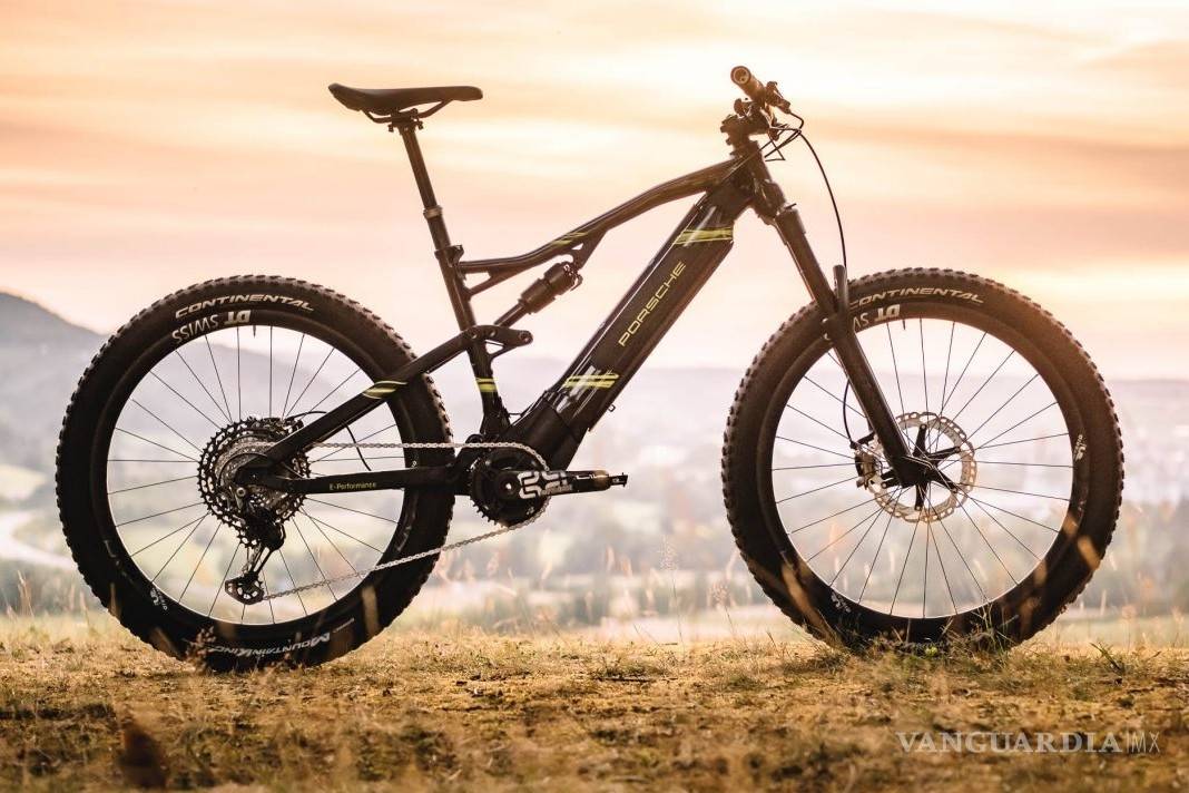 $!Porsche lanza bicicleta eléctrica de alto rendimiento, pero no para cualquiera, vale ¡220 mil pesos!