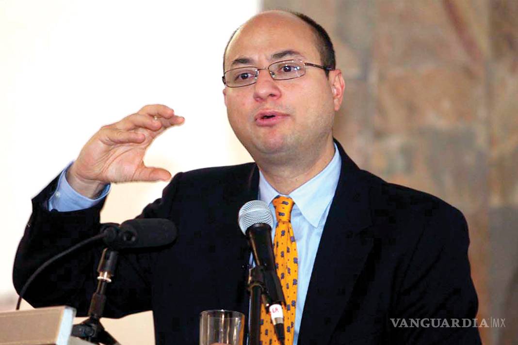 $!Ricardo Anaya es más peligroso para el sistema que AMLO: Silva-Herzog