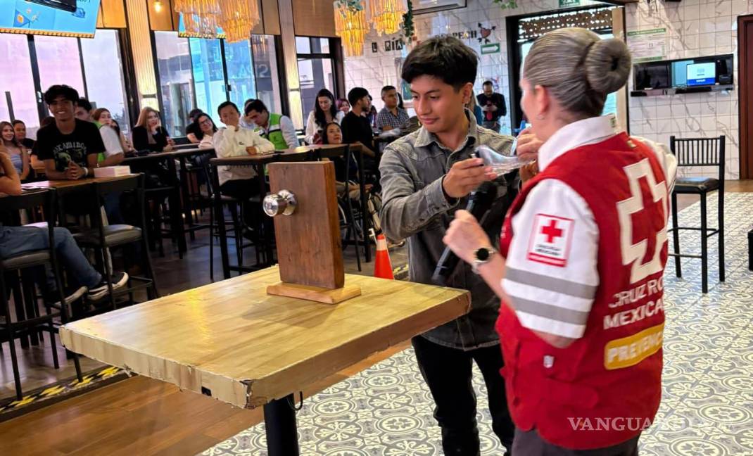 $!La capacitación incluyó la participación de la Coordinación Estatal de Prevención de Lesiones de la Cruz Roja, enfocada en consumo responsable de alcohol.