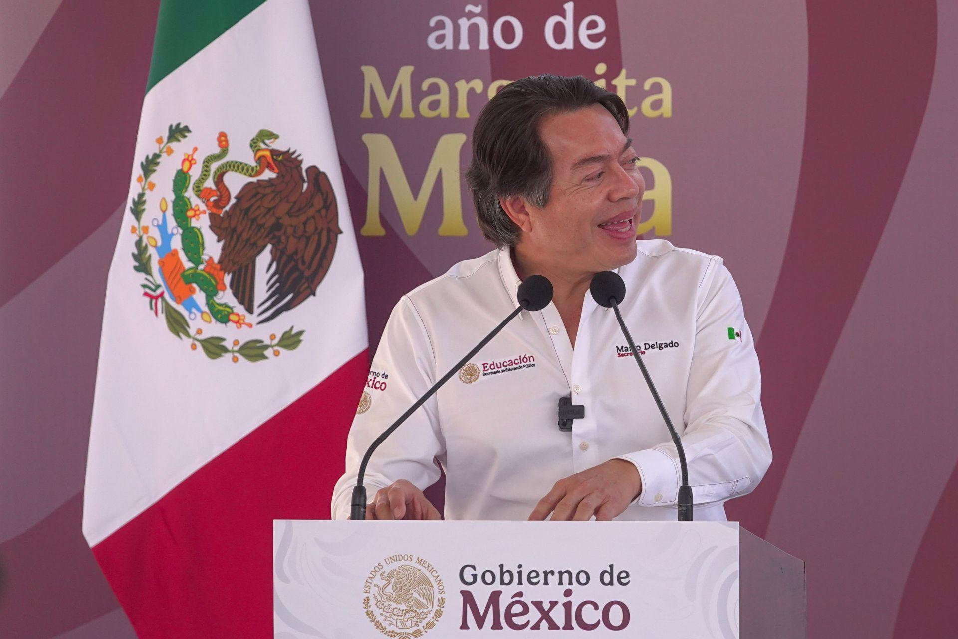 Afirma Mario Delgado que la educación ‘tiene rostro de mujer’ y destaca programas de la SEP