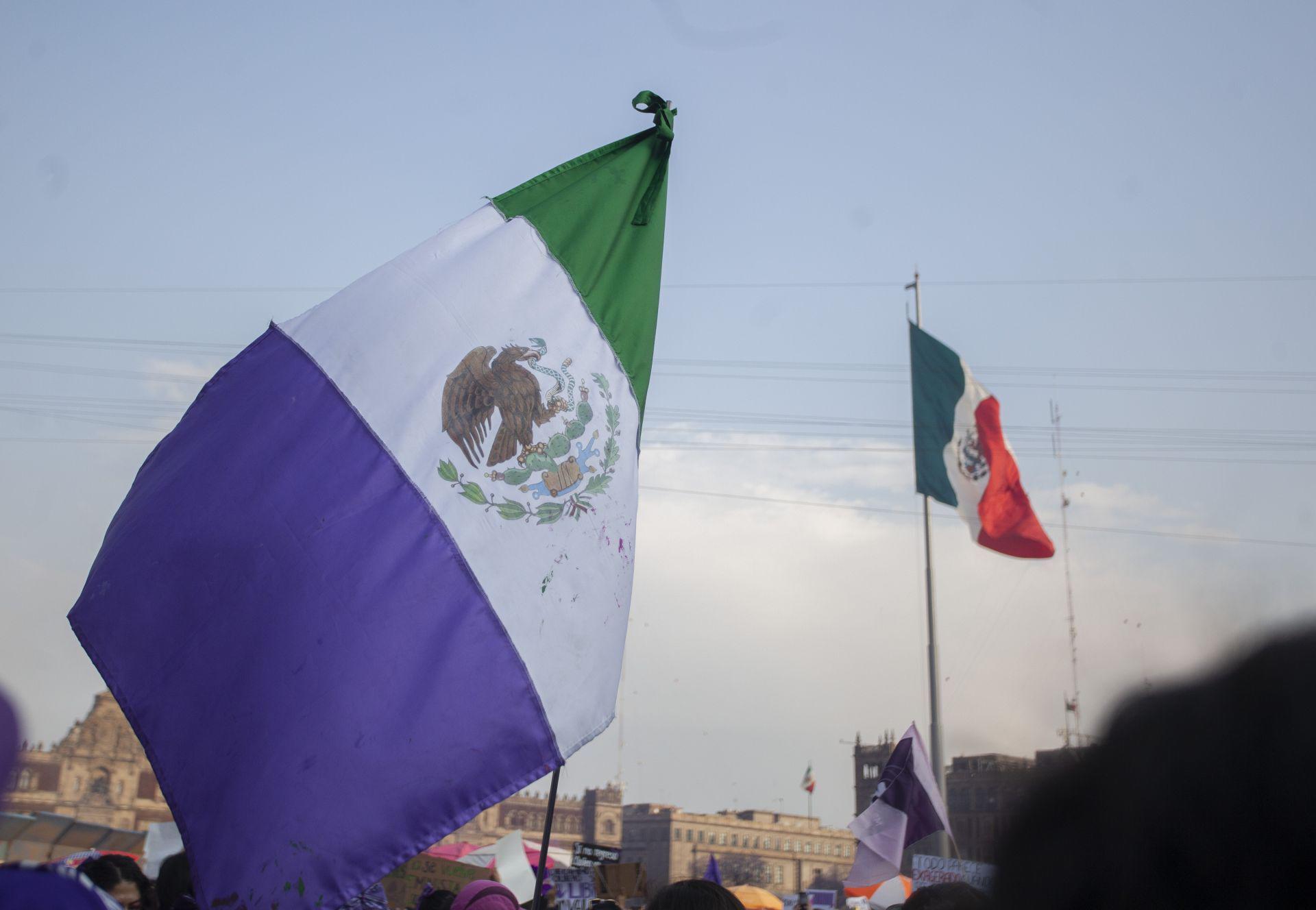 Senado acuerda facultad para expedir Ley General sobre feminicidio; PRI pide homologar delito y penas