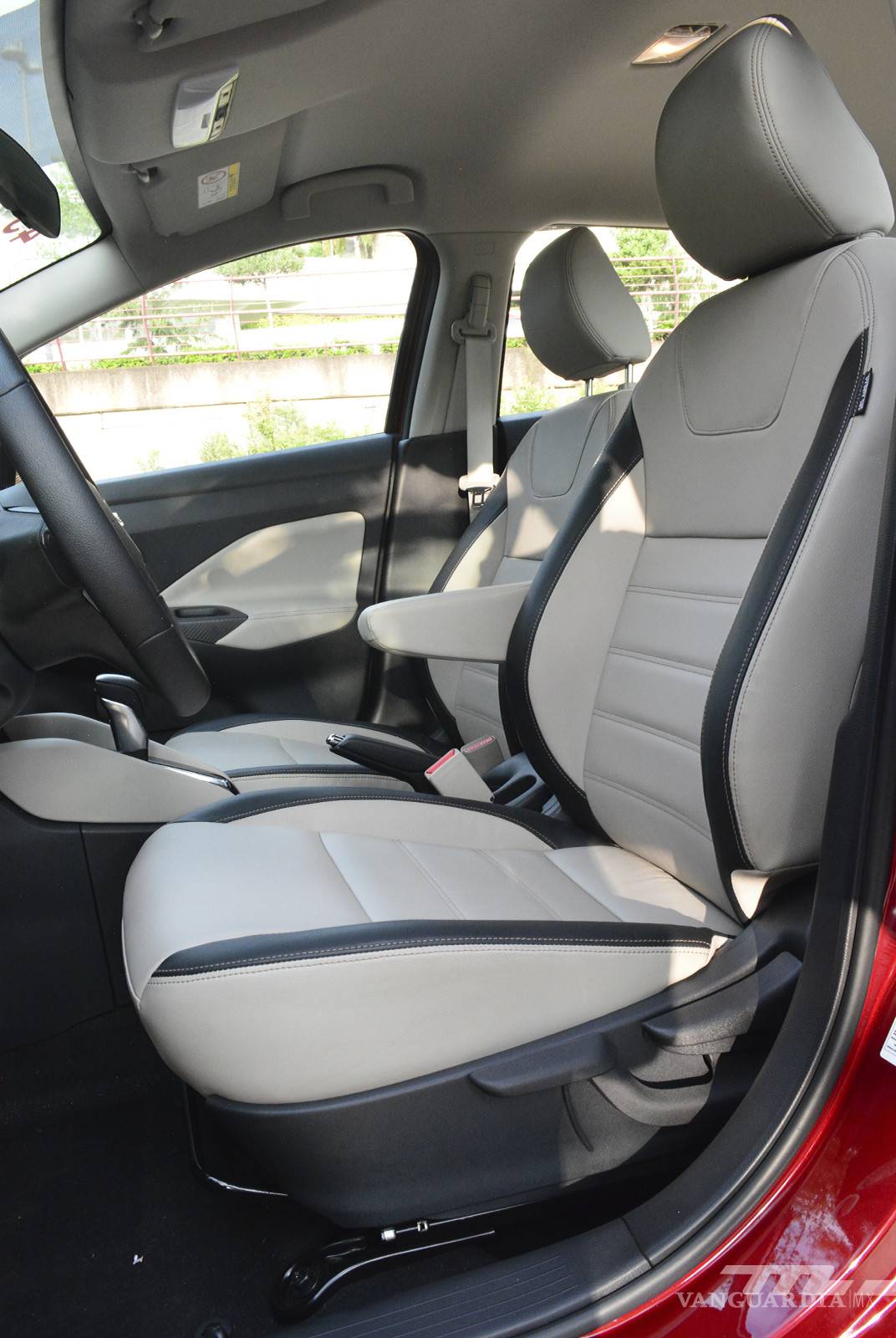 $!Nuevo Nissan Versa 2020 ya no es un sedán austero y de bajo costo, pero vale lo que cuesta