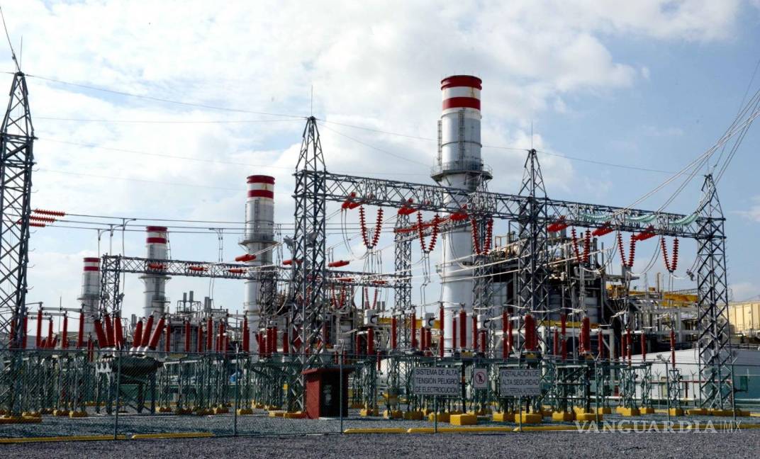 En vilo la soberanía energética: economista saltillense advierte riesgos financieros en plan eléctrico federal