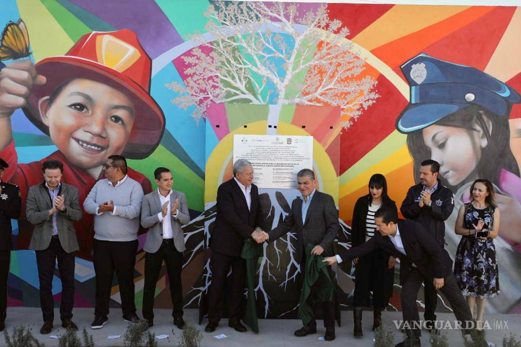 $!El gobernador de Coahuila, Miguel Ángel Riquelme Solís, destacó el trabajo que se ha realizado en Saltillo en materia de seguridad y la coordinación que se tiene entre los tres órdenes de gobierno.