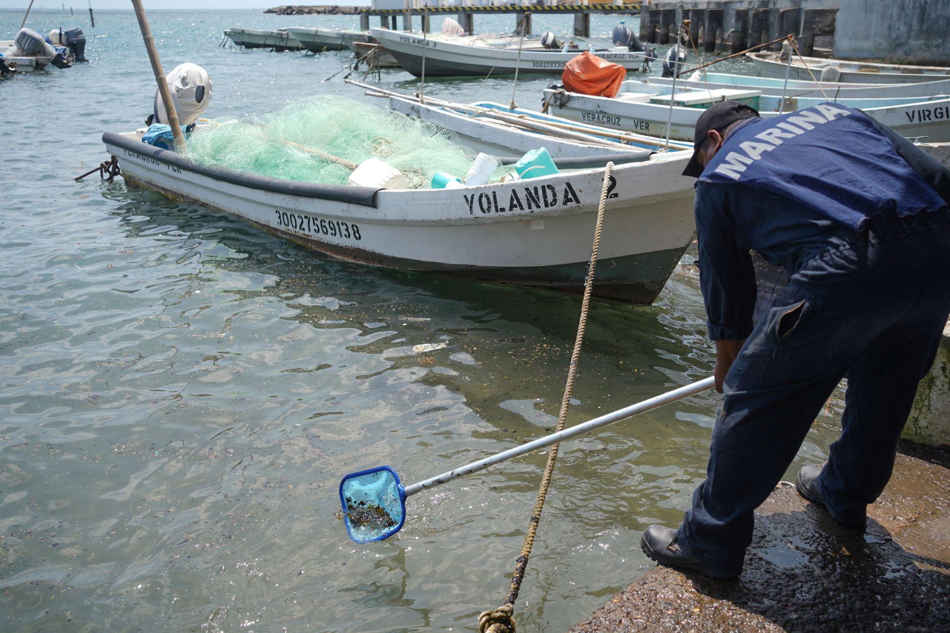 Ambientalistas piden a Pemex decir cuánto se derramó y cuánto costará reparar daños en el Golfo