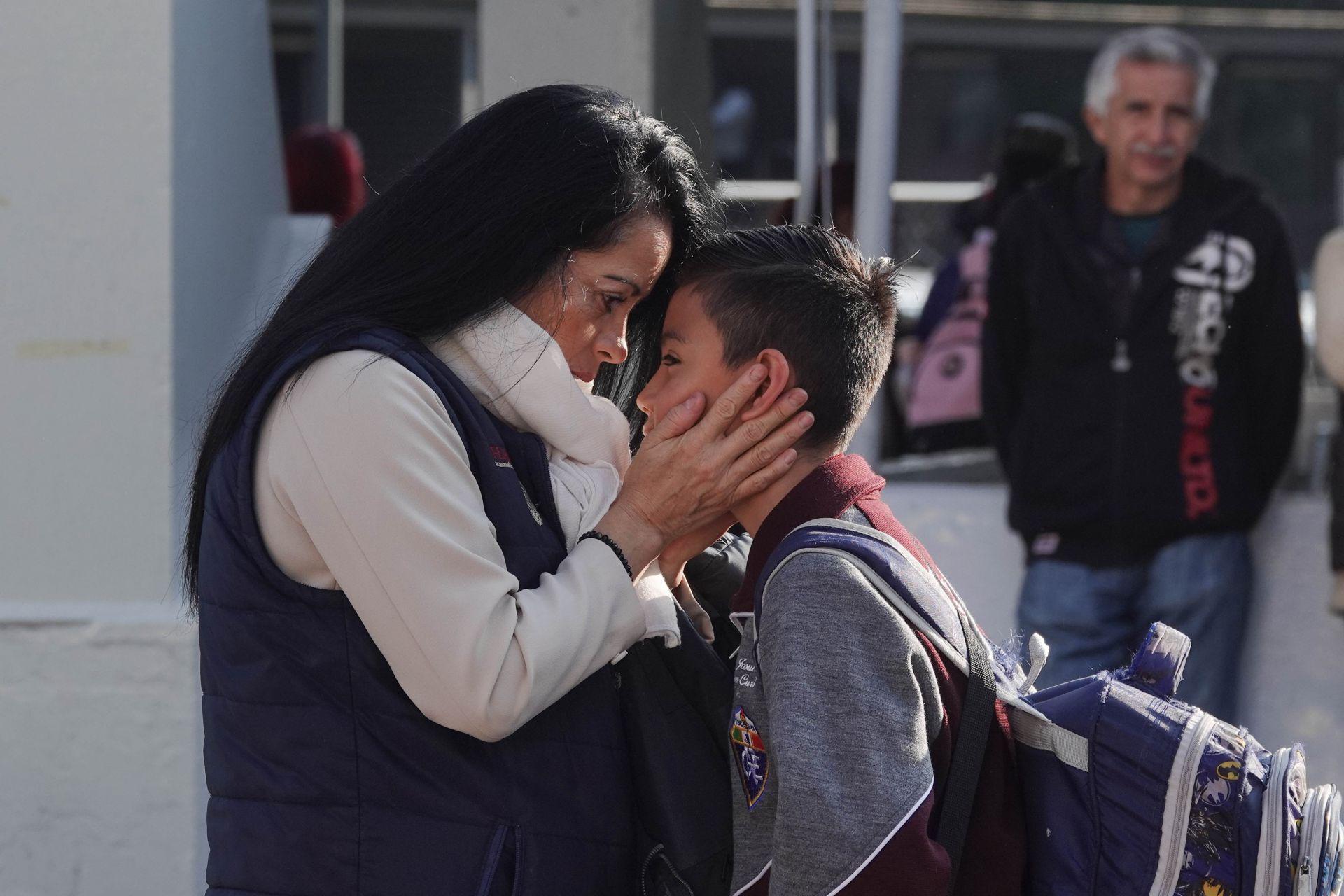 Desigualdad y golpe a mujeres: los riesgos de adelantar el fin de clases, alerta IMCO