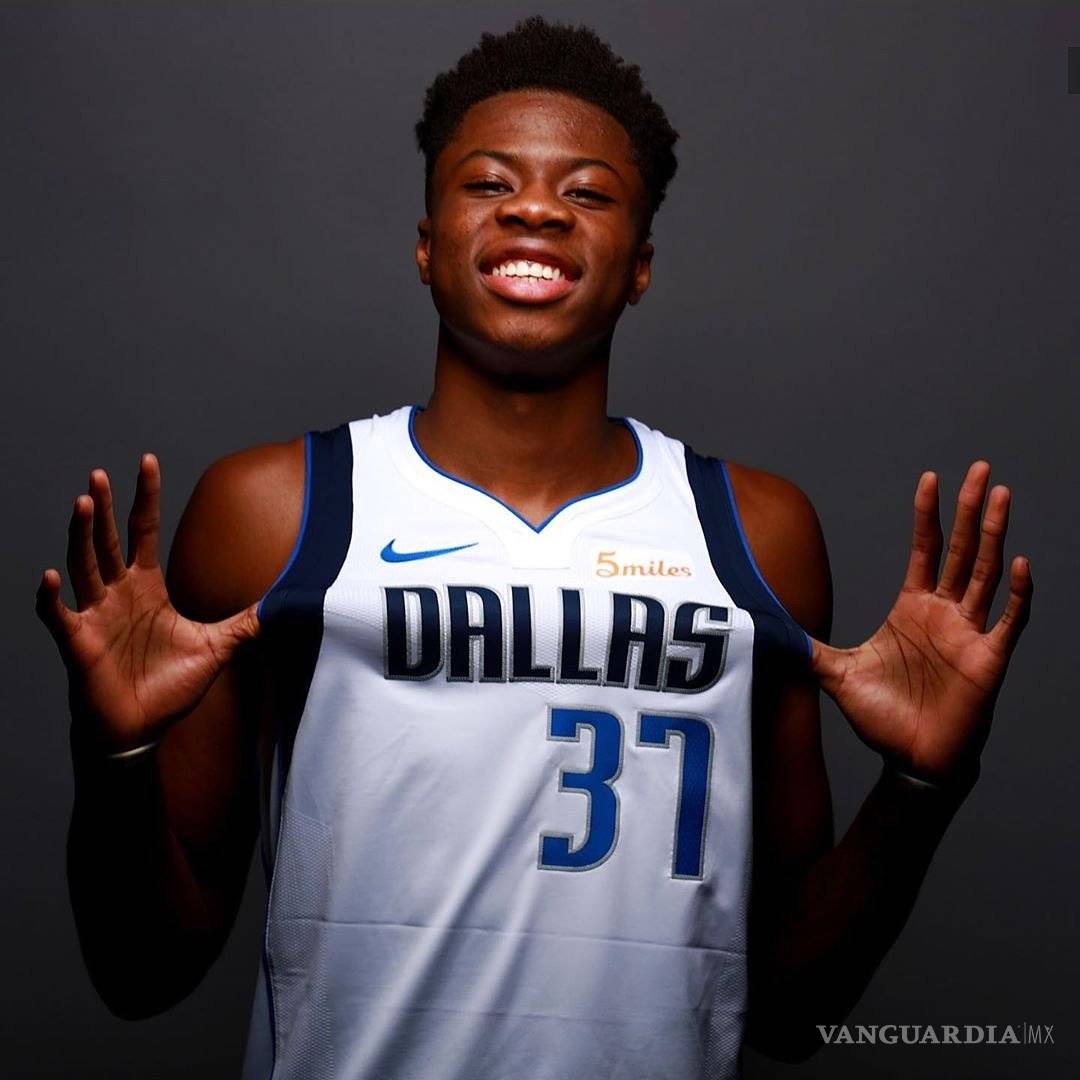 $!Antetokounmpo jugará en los Lakers a lado de LeBron James