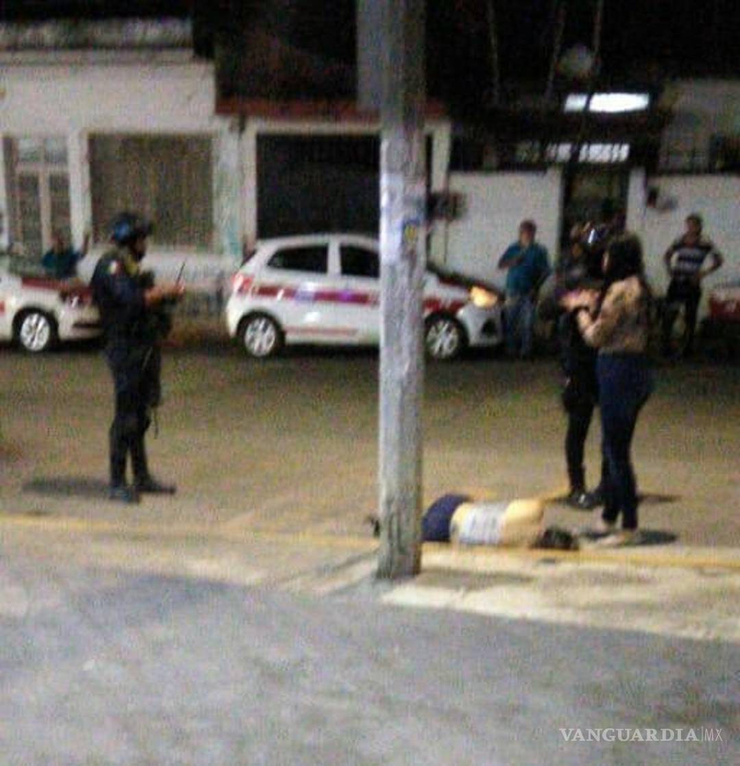 $!Matan a maestra, su hija transmite en vivo su asesinato, en Veracruz (VIDEO)