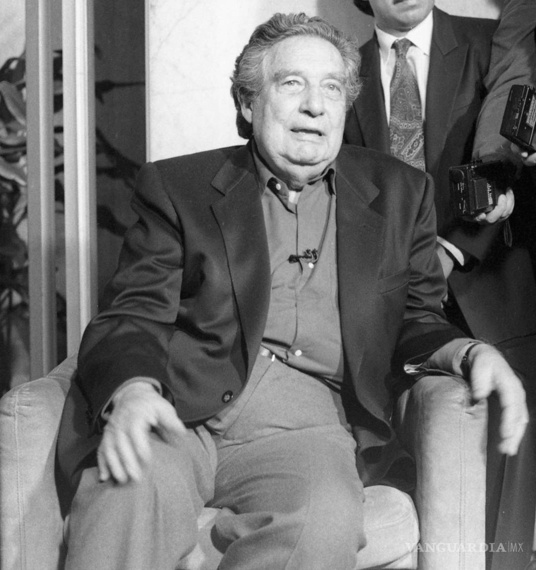 $!Viva, la obra de Octavio Paz a 18 años de su deceso