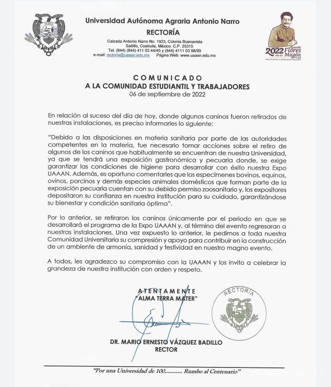 $!‘Será temporal retiro de perritos que habitan en terrenos de la UAAAN’, asegura el rector Mario Vázquez