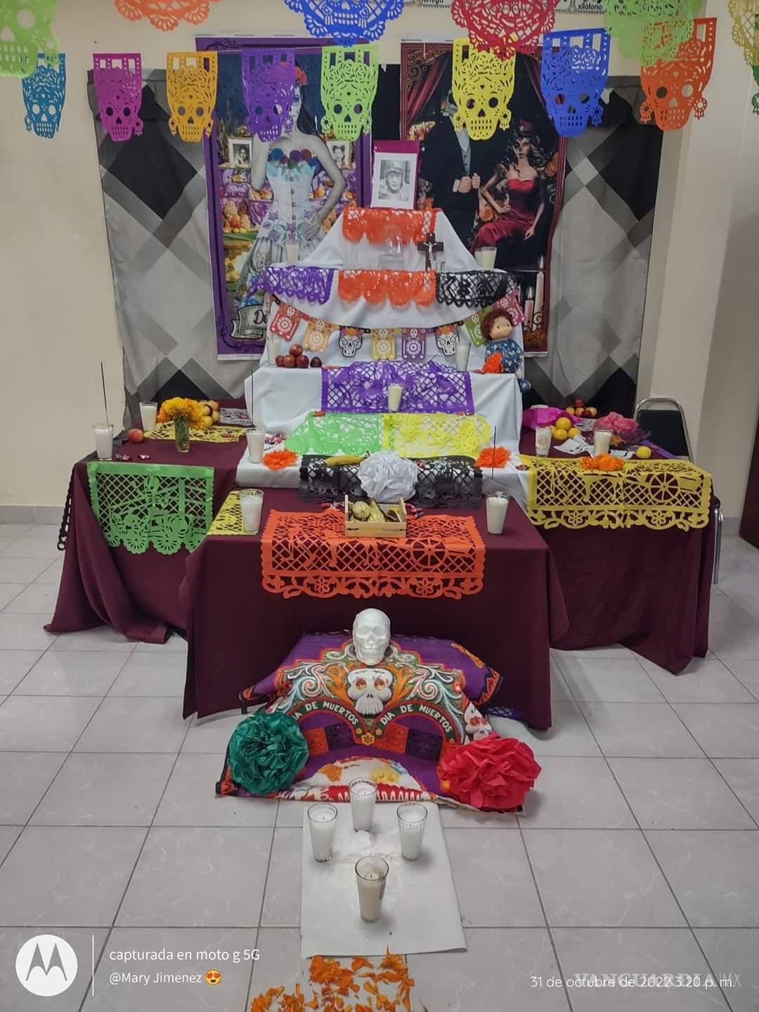 $!¿Ya viste estos altares en Saltillo? Dedicados a familiares, Walt Disney, Juan Gabriel, Cri-Cri y más (Fotos)