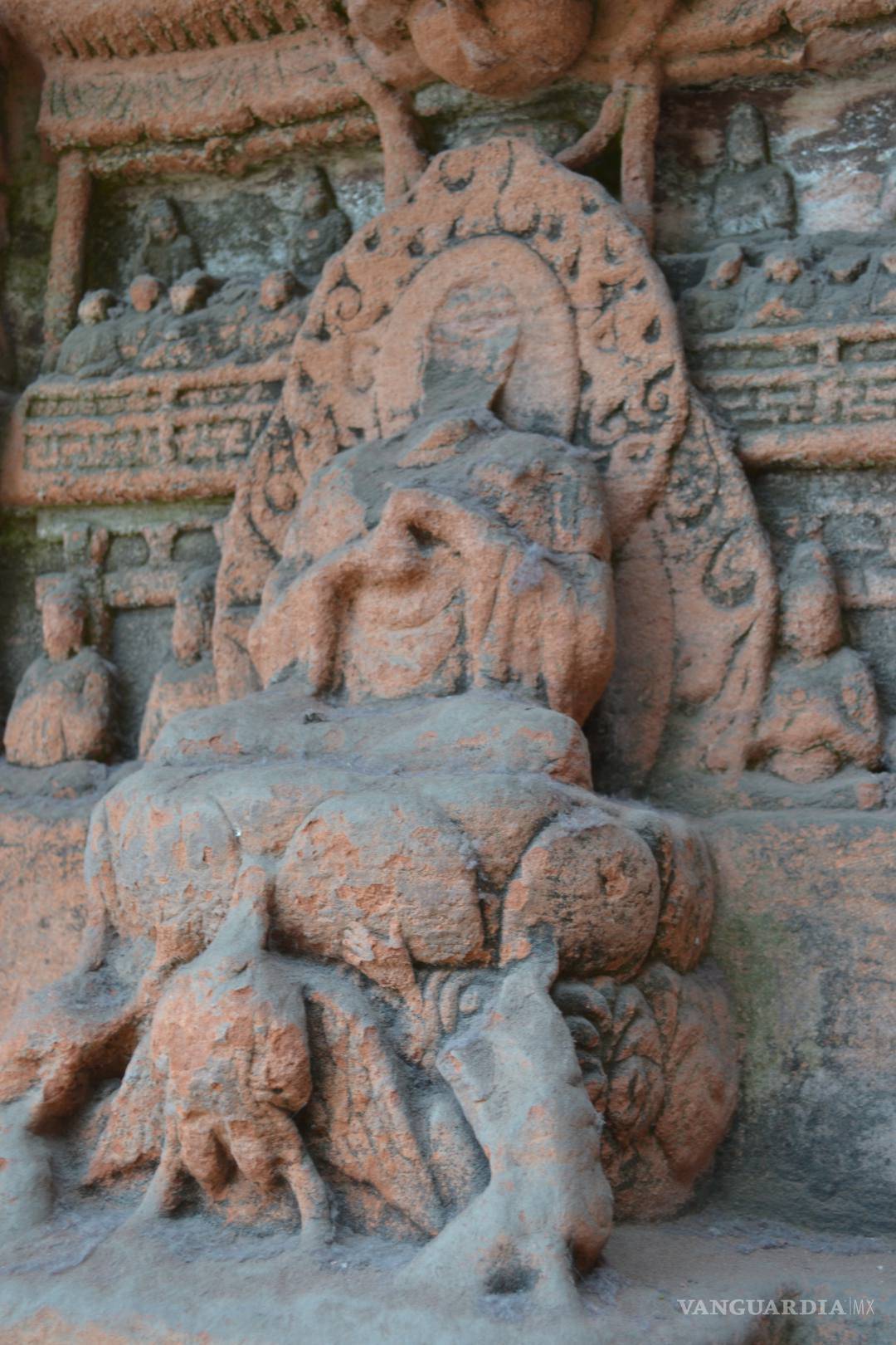 $!Gran Buda de Leshan, un gigante en peligro